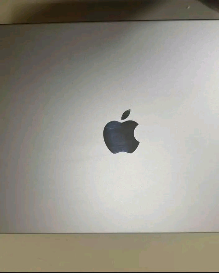 Apple MacBook Pro 14" | Apple M1 Pro | 16GB RAM | 512GB SSD (2021)