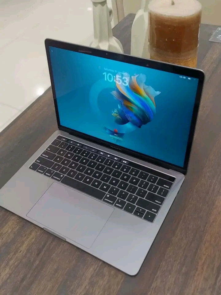 Laptops KES 90,000 – 100,000