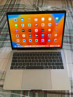 Apple MacBook Pro 2017 | Intel Core i5 | 8GB RAM | 256GB SSD