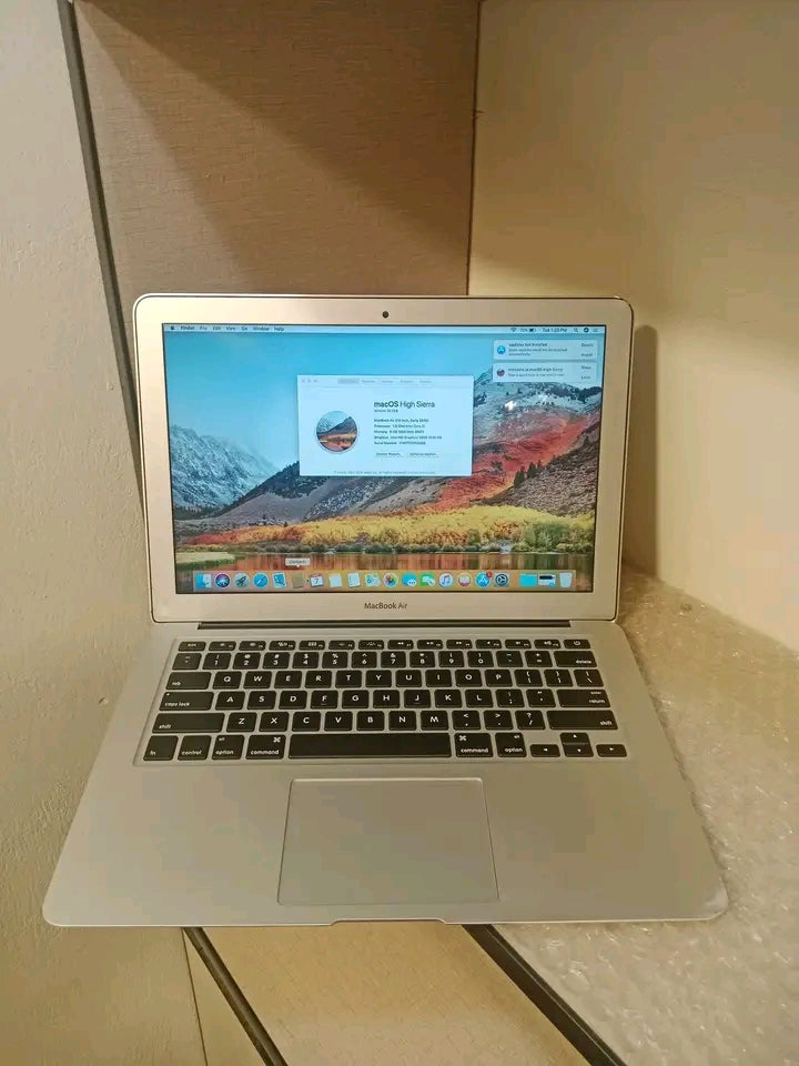 Apple MacBook Air 2015 | Intel Core i5 | 8GB RAM | 128GB SSD