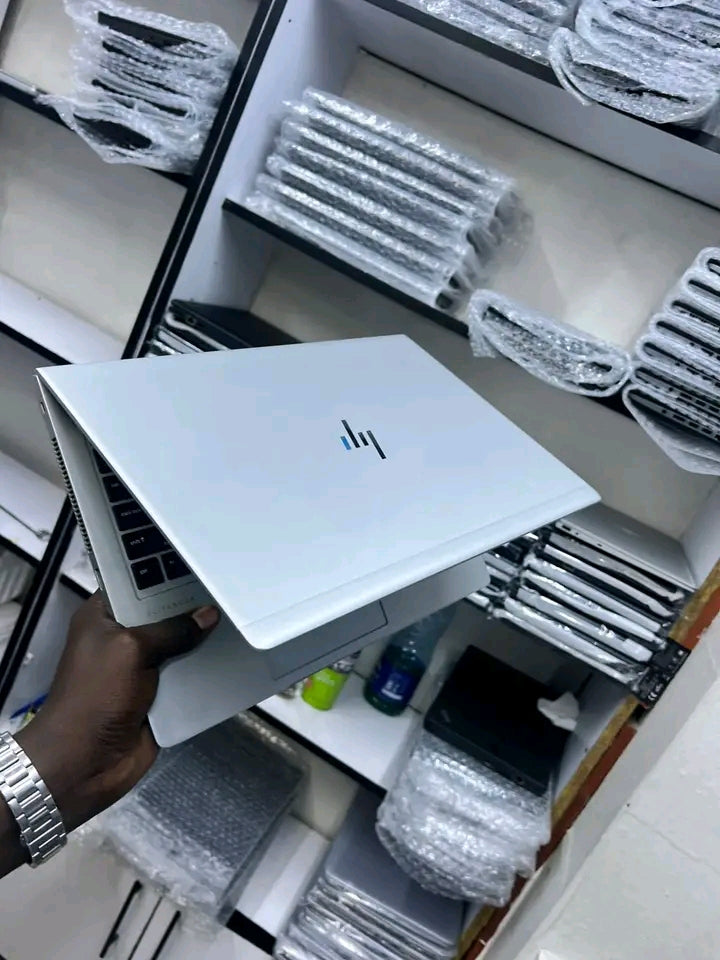 HP EliteBook 840 G3 | Intel Core i7 6th Gen | 8GB RAM | 256GB SSD | Touchscreen