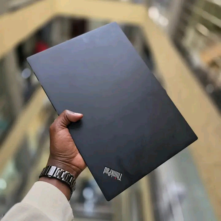 Lenovo ThinkPad T490s | Intel Core i7 8th Gen | 8GB RAM | 256GB SSD