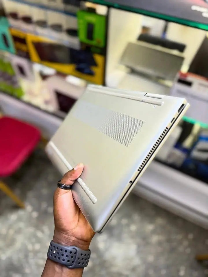 HP OmniBook 5 Flip 14 | Intel Core 7 | 16GB RAM | 512GB SSD | Touchscreen 2-in-1