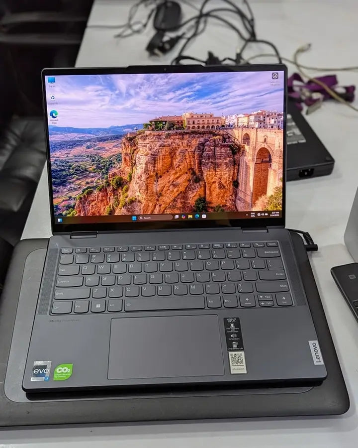 Lenovo Yoga 7 | Intel Core i5 12th Gen | 16GB RAM | 512GB SSD | X360 Touchscreen