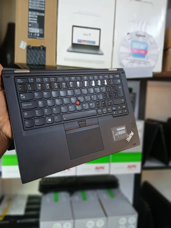 Lenovo Yoga 380 | Intel Core i5 8th Gen | 16GB RAM | 512GB SSD | X360 Touchscreen