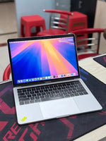 Apple MacBook Pro 2019 13" | Intel Core i7 | 16GB RAM | 256GB SSD