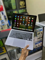 Apple MacBook Pro 2020 | Intel Core i7 | 16GB RAM | 512GB SSD