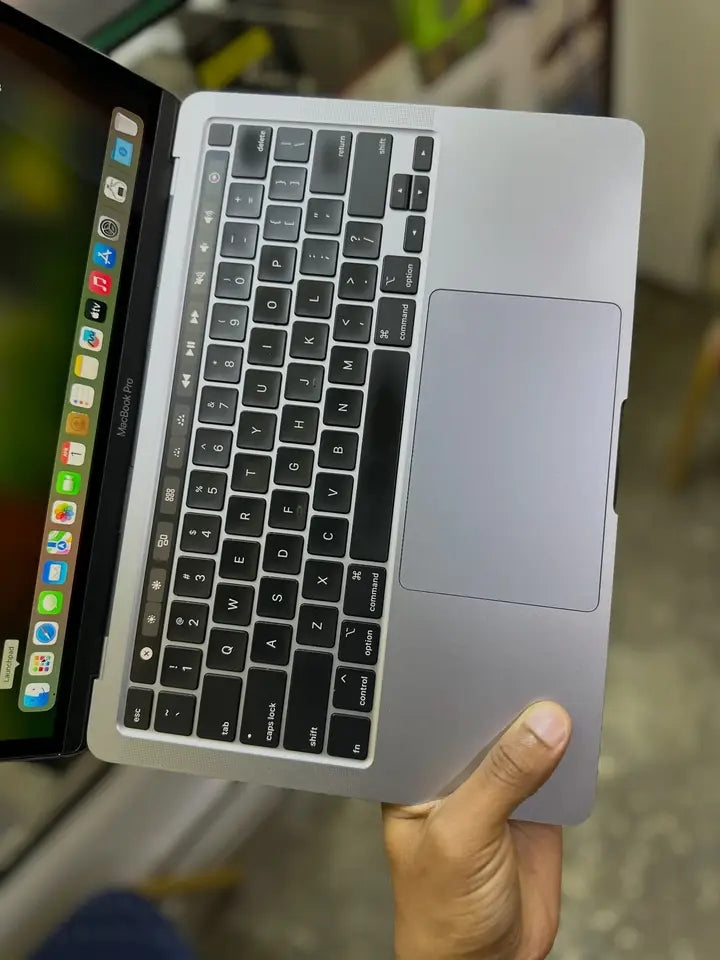 Apple MacBook Pro 2020 | Intel Core i7 | 16GB RAM | 512GB SSD