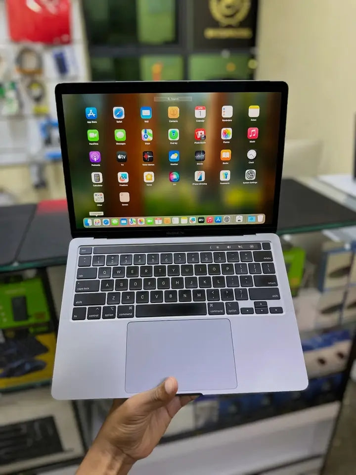Apple MacBook Pro 2020 | Intel Core i7 | 16GB RAM | 512GB SSD