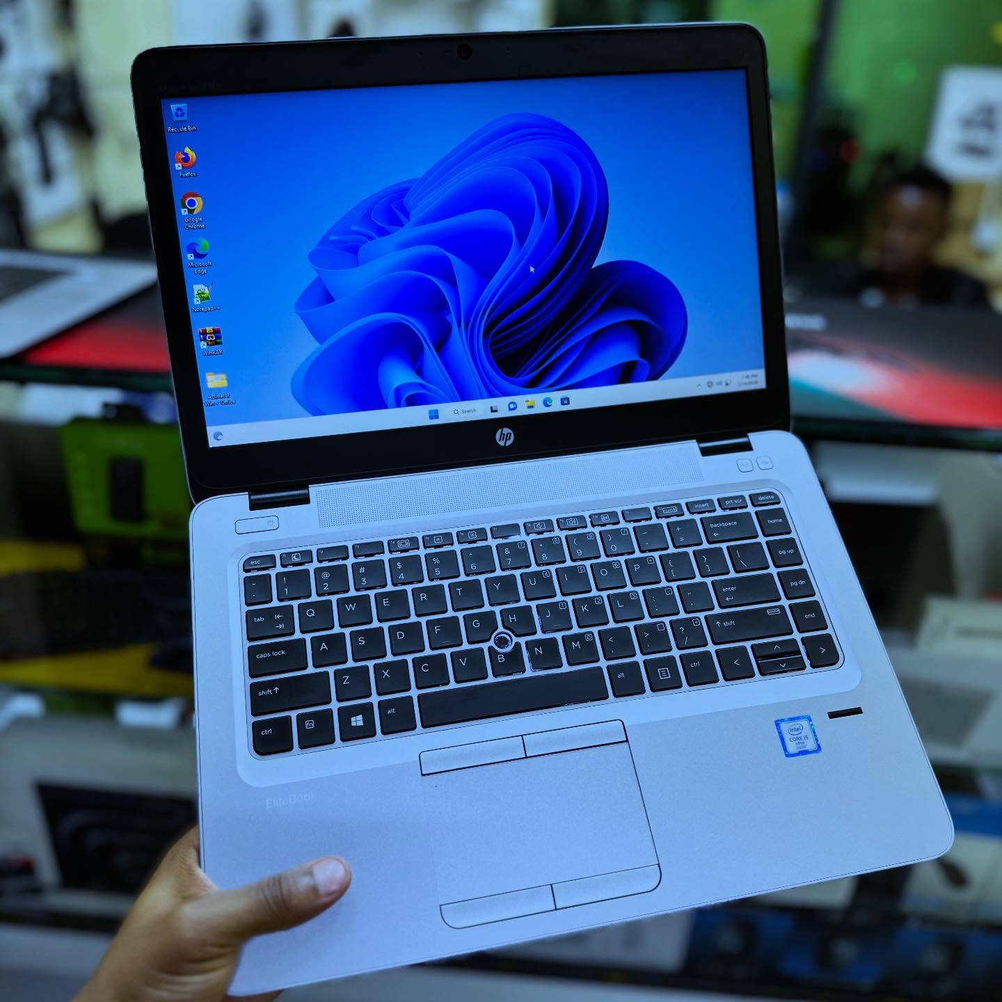 HP EliteBook 840 G3 | Intel Core i5 6th Gen | 8GB RAM | 256GB SSD
