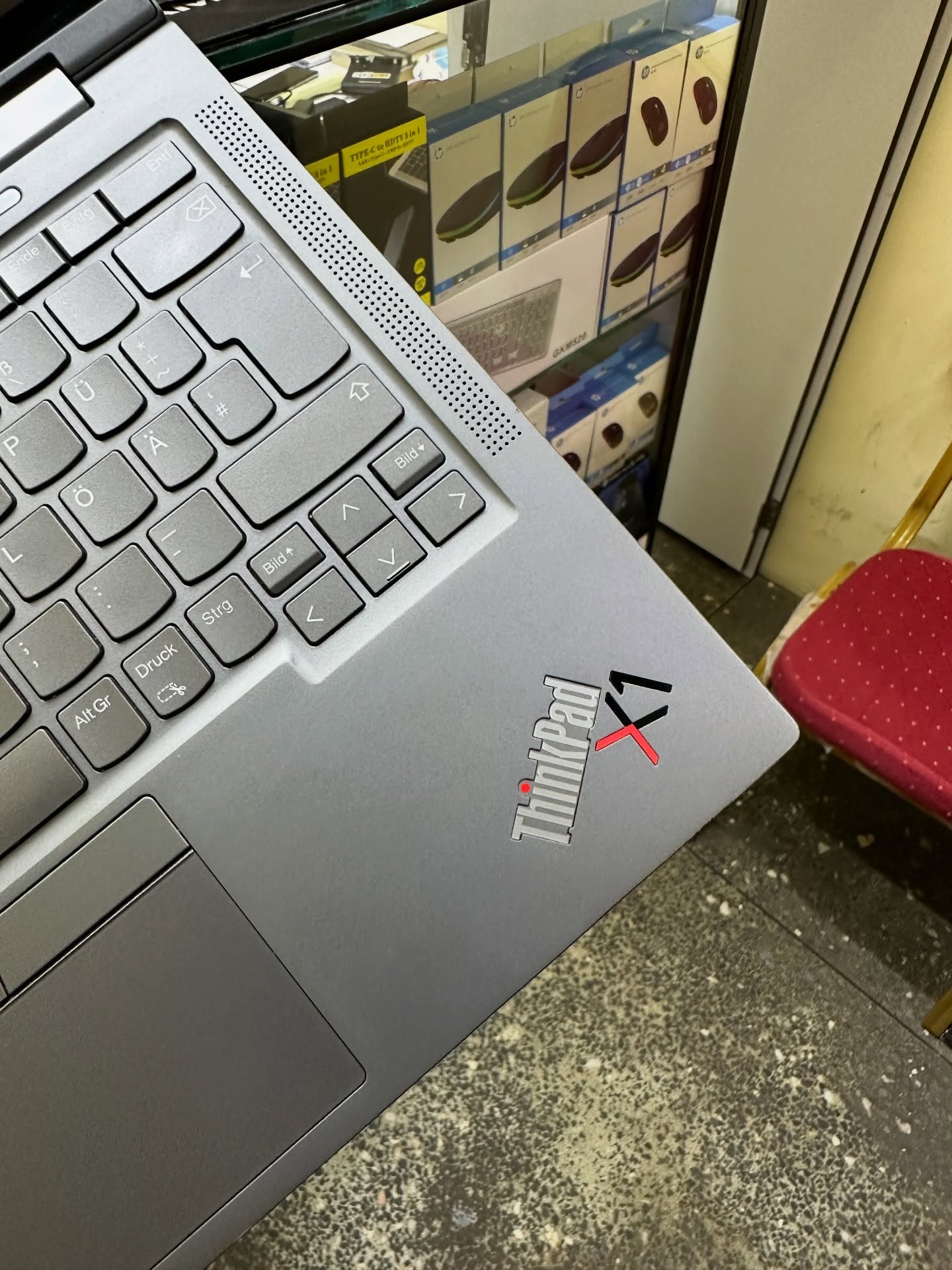 Lenovo ThinkPad X1 Carbon | Intel Core i7 11th Gen | 32GB RAM | 512GB SSD | Touchscreen