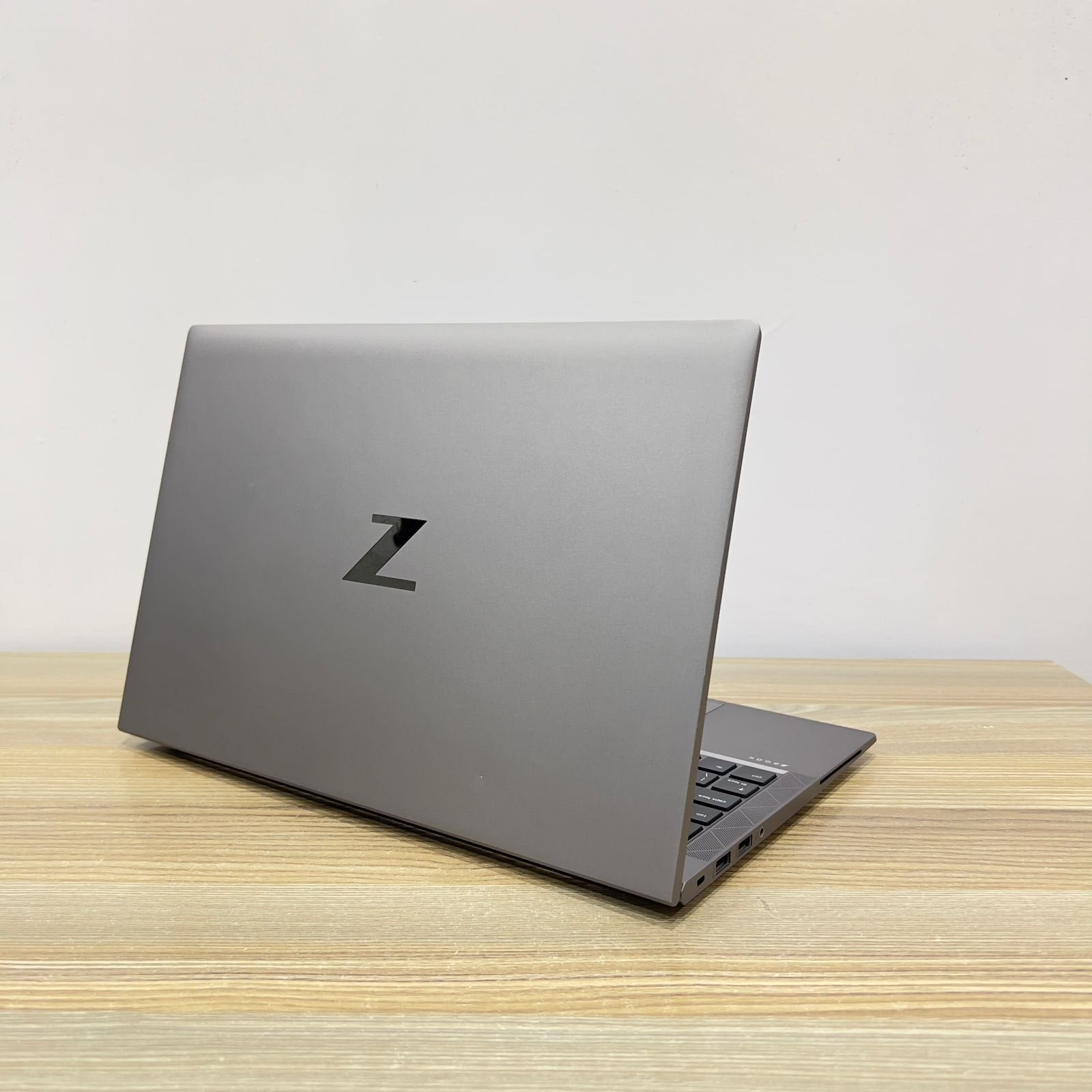 HP ZBook 14 G8 | Intel Core i7 11th Gen | 16GB RAM | 512GB SSD | 4GB Graphics