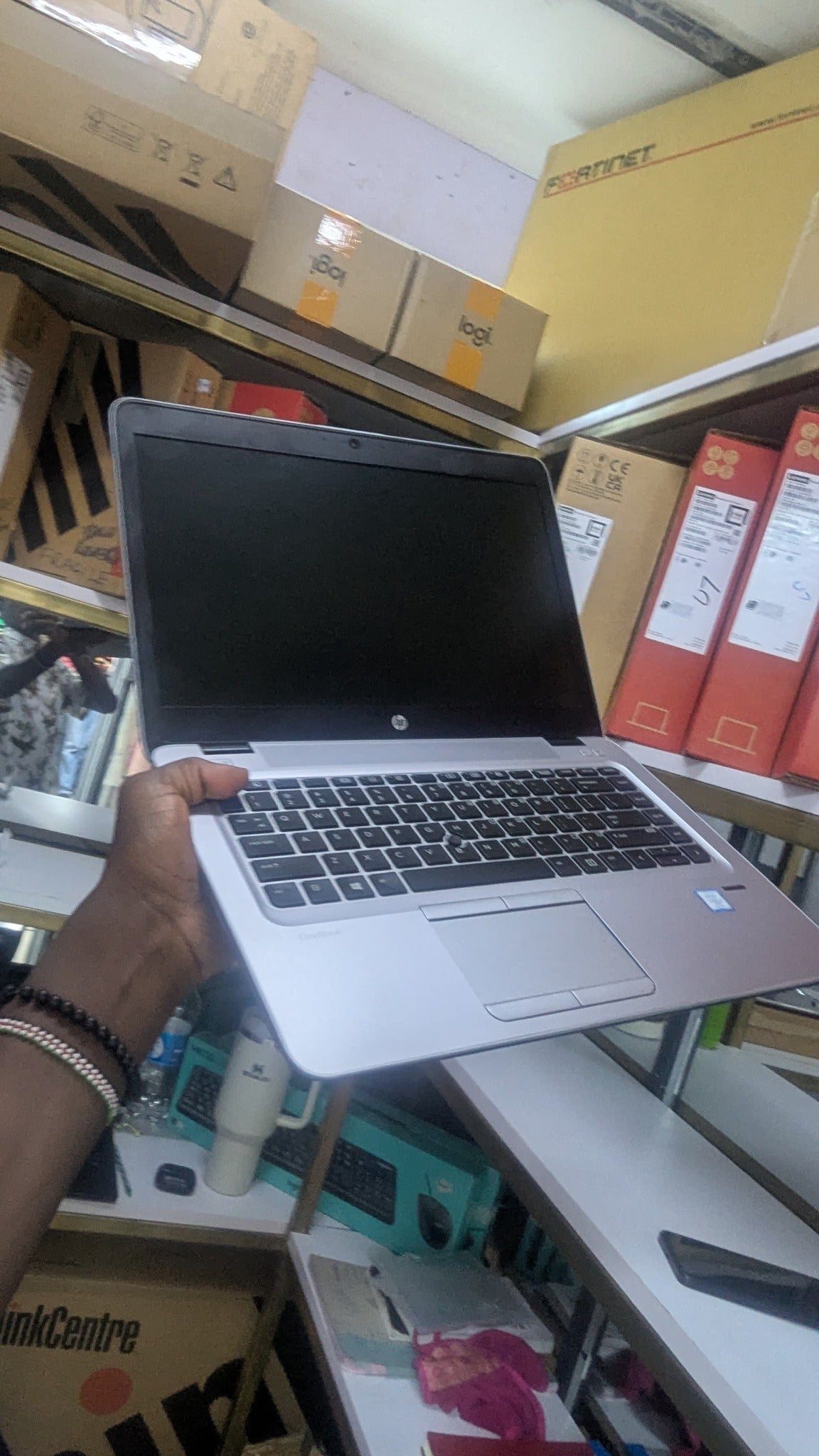 HP EliteBook 840 G3 i5 6th Gen 8GB RAM 256GB SSD Business Laptop