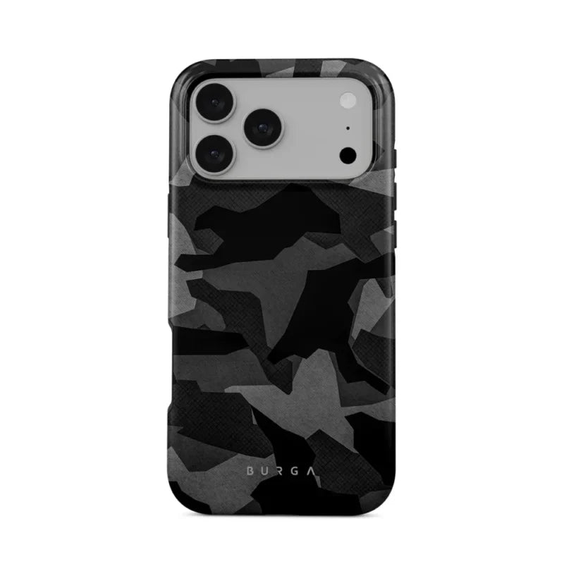 Night Black Camouflage Case – MagSafe Compatible with Military Camo Design & Ultra-Slim Fit