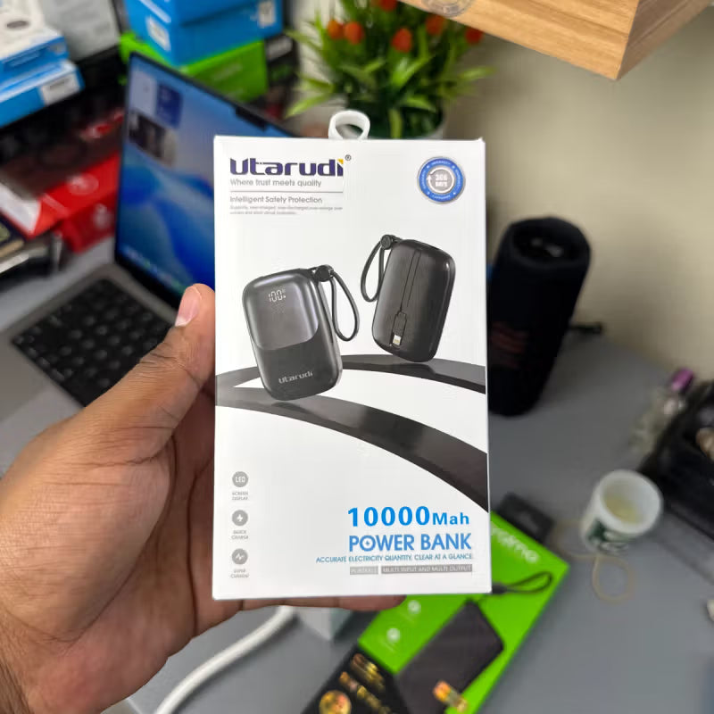Utarudi 10000mAh Powerbank with iPhone and Type-C Cables