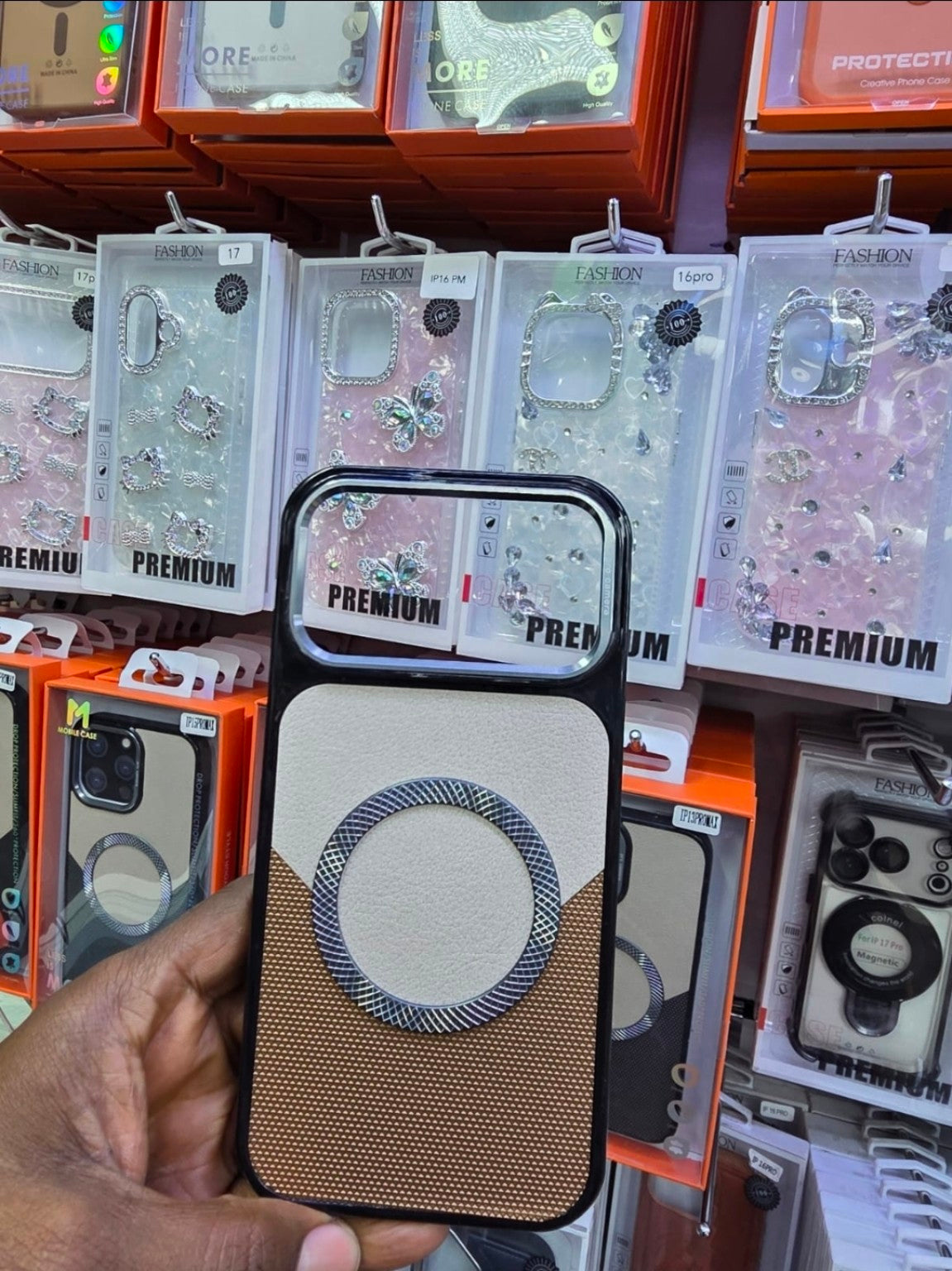 VR MagSafe phone cover front view